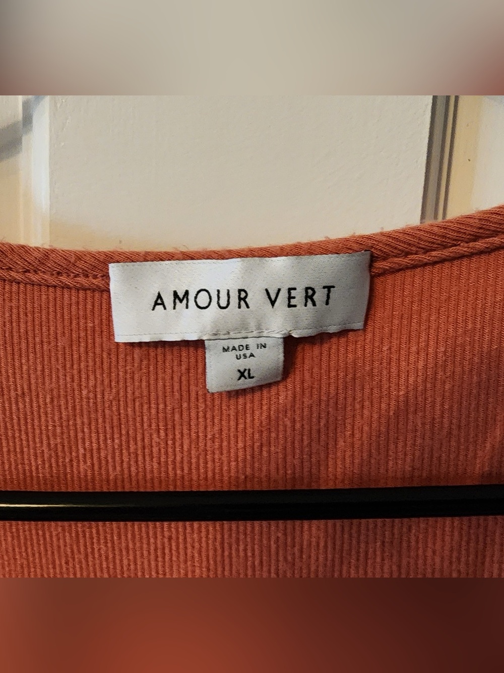 Amour Vert Ribbed Scoop Neck Sweater in Coral